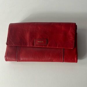 Fossil Crimson Red Leather Ellis Clutch Wallet / Purse